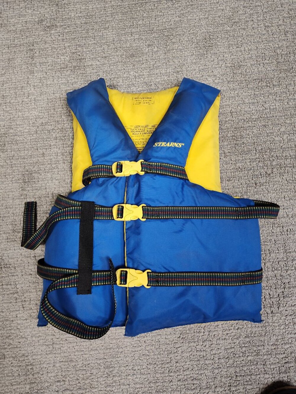 Stearns Adult Universal Life Jacket Personal Flotation Device Type III